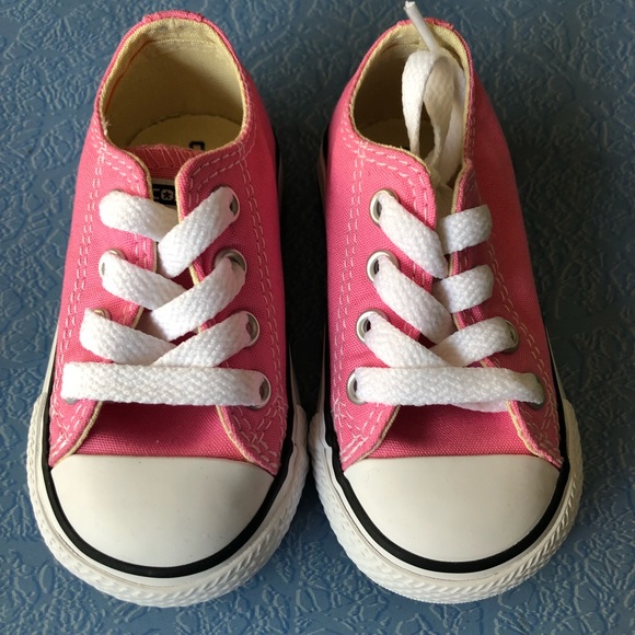 baby girl pink converse